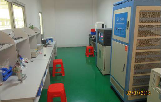 開關(guān)研發(fā)試驗室3